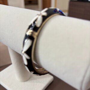 Black Enamel with White Stretched Flowers Hinged Bracelet